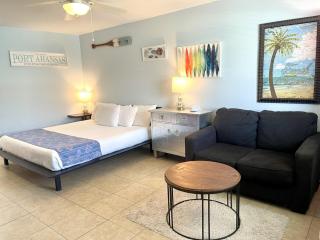 One-Bedroom Apartment - Port Aransas - 0