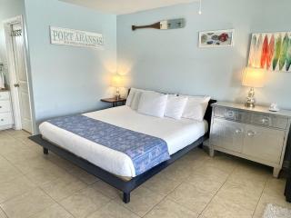 One-Bedroom Apartment - Port Aransas - 7