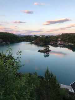 Stay where the mountains begin - 6