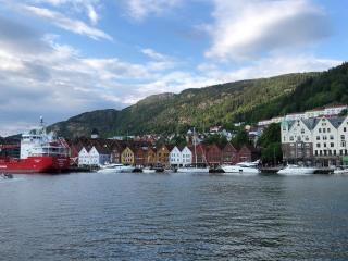 Stay where the mountains begin - Bømlo - 5