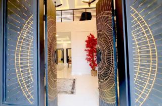 Modern Spanish Villa - Elegant Comfort in the Heart of the City - - 9