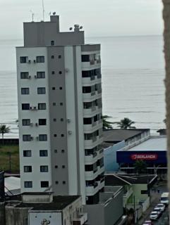 Apartamento na Praia de Itapema - Itapema - 0