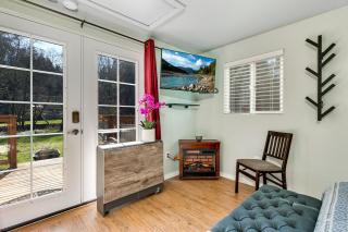 Water front Oasis - Issaquah - 0