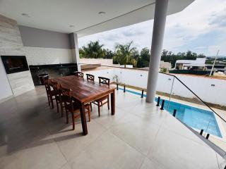 Refúgio Elegante com Piscina - Porangaba - 7