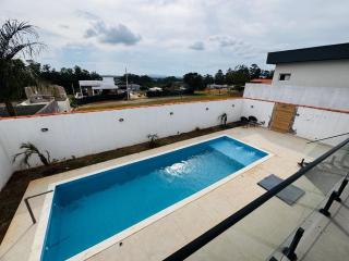 Refúgio Elegante com Piscina - Porangaba - 6