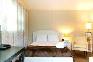 Sonoma Getaway for Two - Great Location - 3