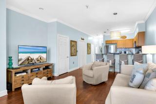The Village Blue Haven Condo - Private Beach Access Pool & Hot Tub - 3