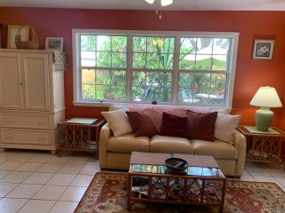 One Bed Suite near Beaches and Downtown Sarasota - Sarasota - 8