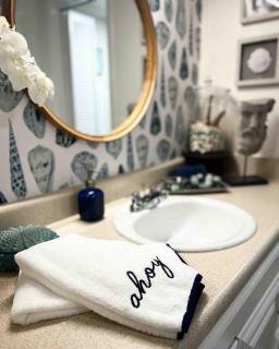 Boutique Beachside condo with easy access to beach - 3