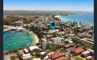 Steps to Beach WFH Setup & Coastal Vibe - Sydney - 3