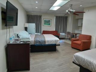 Zainee Inc Budgetel Inn and Suites - Augusta - 8