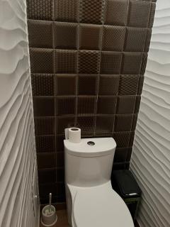 Sunny refuge with large gardens - 9