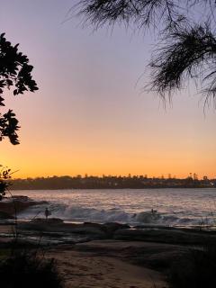 4 Bedroom Mid-Century Home with Ocean Views - Bundeena - 6