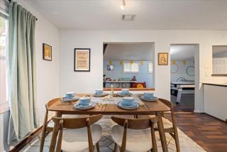 Joyful Stay Near Med Center Ping Pong Air Hockey - 6