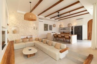 Villa Santika - Uluwatu by Yolla Hospitality - 6