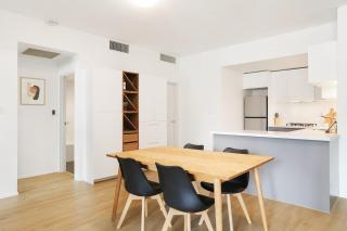 RARE FIND! Central Sydney - 2 BR & Parking - Sydney - 5
