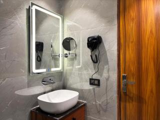 Hotel Aroma View Delhi Airport - New Delhi - 7