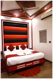 HOTEL PARDESHI PREMIUM NEAR Ganga Temple, Birla Ghat - Maya Devi Temple - Restaurant AND Lift Facilities - Fully Air Conditioning - A Luxuary Best Hotel - Kankhal - 4
