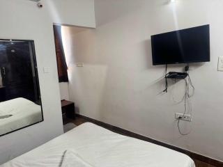 POP 83429G Hotel Mlv Grand - Bangalore - 1
