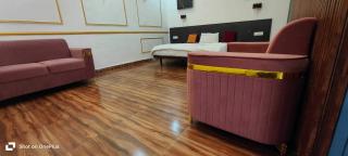Hotel O FNG Chowk Formerly Royal FNG - Noida - 1