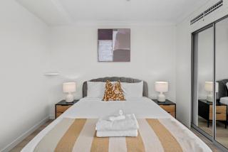 CBD Apt Near Stadium with City & River Views! - Brisbane - 5