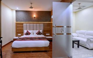 Grand Hridey 1 minute from Railway Station - 1