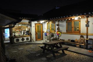 Jeonju Tosarang Guesthouse - Jeonju - 8