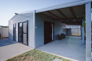 Dolphin Guesthouse - Aldinga Beach - 8