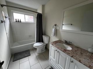 Cozy Ranch Home Near Village - Zionsville - 9