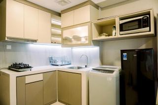 Homey and Cozy Studio Room Daan Mogot City Apartment By Travelio - Giacarta - 5