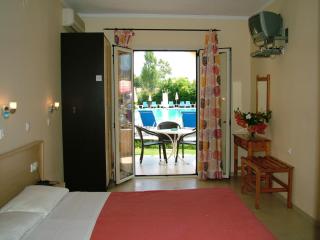 Kamari Apartments - Litherés - 4