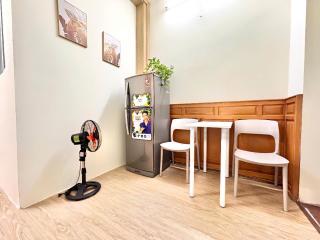 Nice 2BR Apart Private Kitchen At 2nd Floor Near Canal - Ho Chi Minh City - 5