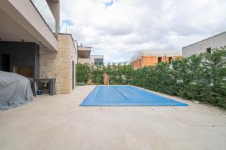 La Peansa - Vabriga - 1