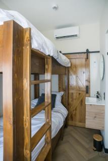 Petite Room With Wifi, Ac, And Shared Kitchen - Tilburgo - 5