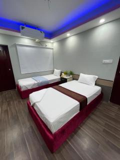 Hotel Family Inn near Airport Uttara, Dhaka - Bāiljuri - 8