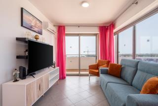 Spectacular 2 bed apartment, huge terrace and sea view - Portimão - 8