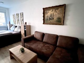 NEU Goldstadt Suite Schlössle-Galerie Zentrum Pforzheim - Pforzheim - 9