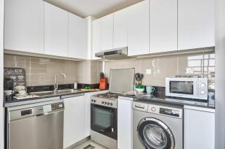 Frank Porter - Pulse Residence Park B3 - Dubai - 2