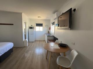 Clearwater Motel Apartments - Esperance - 7
