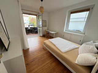 HYGGE - 100qm Wohnung in bester Lage mit Parkplatz und Balkon - Greifswald - 3
