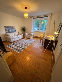 HYGGE - 100qm Wohnung in bester Lage mit Parkplatz und Balkon - Greifswald - 1