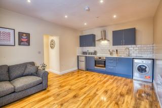 Spacious City Center 2 Bed Apartment Free Wifi - 3