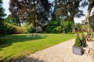 Stunning 1bed flat in Hale, Cheshire - 2