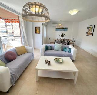 Gran apartamento, Aire acondicionado, piscina y parking gratuito - Alicante - 5