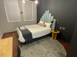 Black Brick Foreshore Studio Apartment - 4