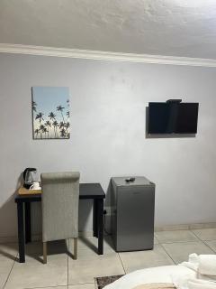 Mogoma Guesthouse - eMalahleni - 7