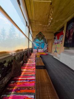 Ruhoots Homestay & Art Cafe - 9