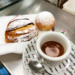 Alma Adry - Naples - 3