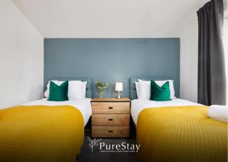 Stunning 5 Bed House By PureStay Short Lets & Serviced Accommodation Manchester With Parking - Manchester - 9
