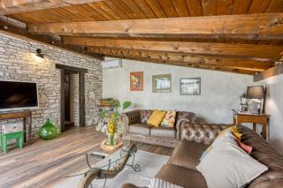 Villa Capadinka with Whirlpool - Happy Rentals - 7